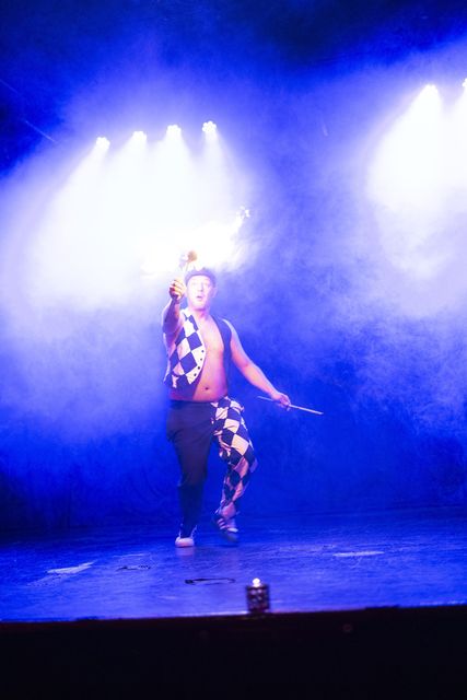 Mouse, fire performance at Dante's Sinferno — frame 17