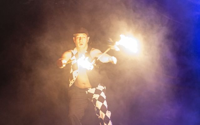 Mouse, fire performance at Dante's Sinferno — frame 26