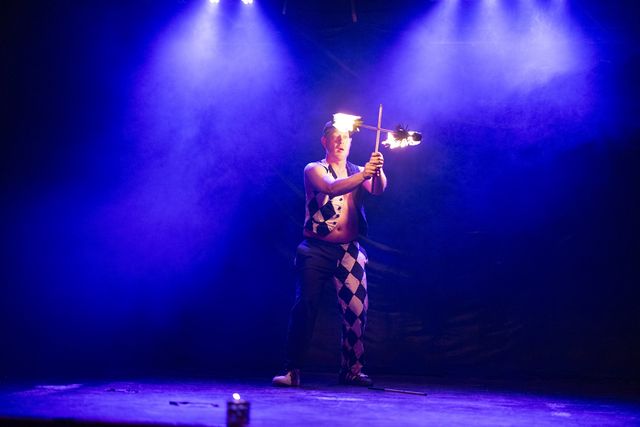 Mouse, fire performance at Dante's Sinferno — frame 29