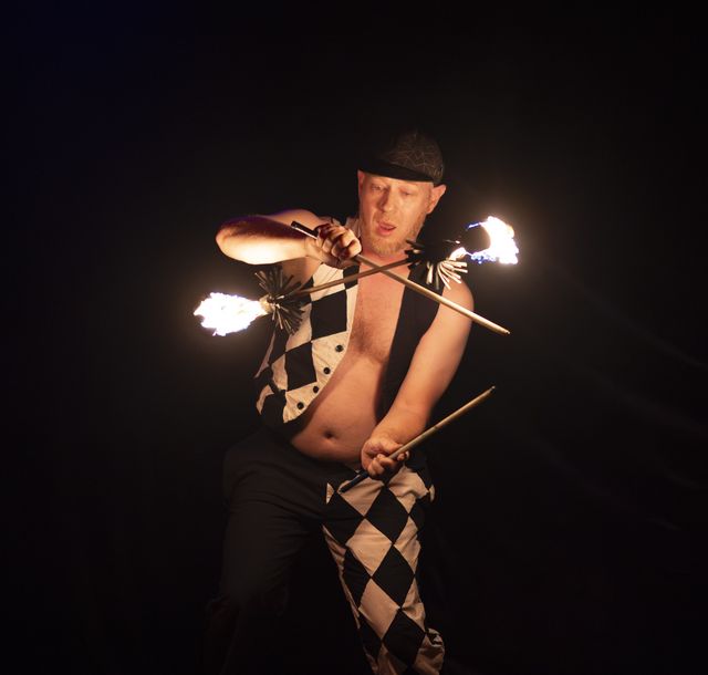 Mouse, fire performance at Dante's Sinferno — frame 32