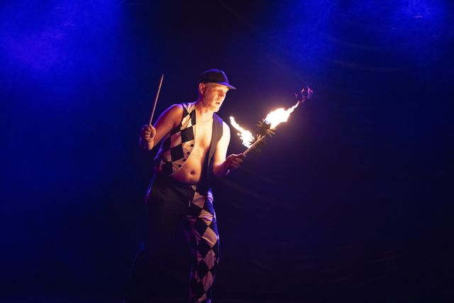 Mouse, fire performance at Dante's Sinferno — frame 33